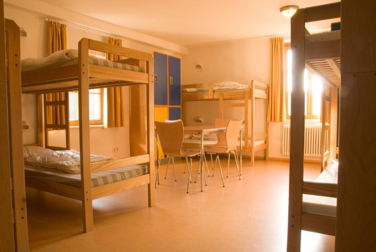 Youth Hostel Vianden Bagian luar foto